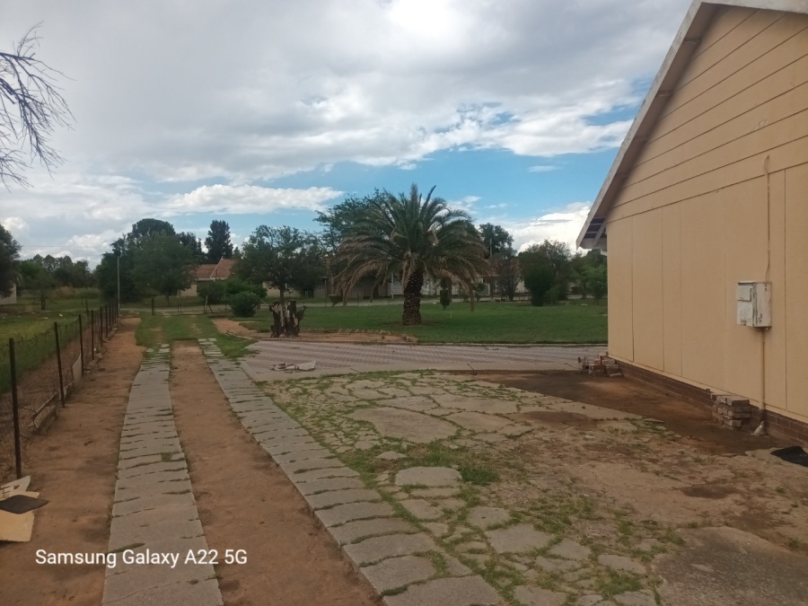 3 Bedroom Property for Sale in Saaiplaas Free State